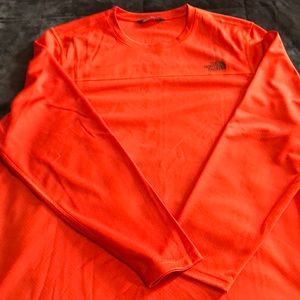Men’s XL North Face long sleeved Flashdry  shirt